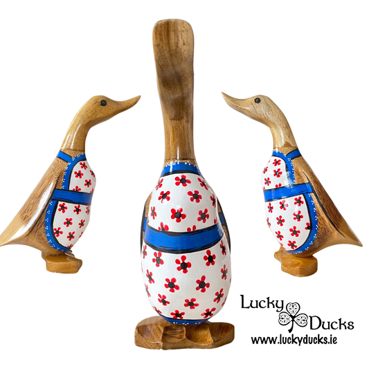 Mommy Duckling Flower Apron